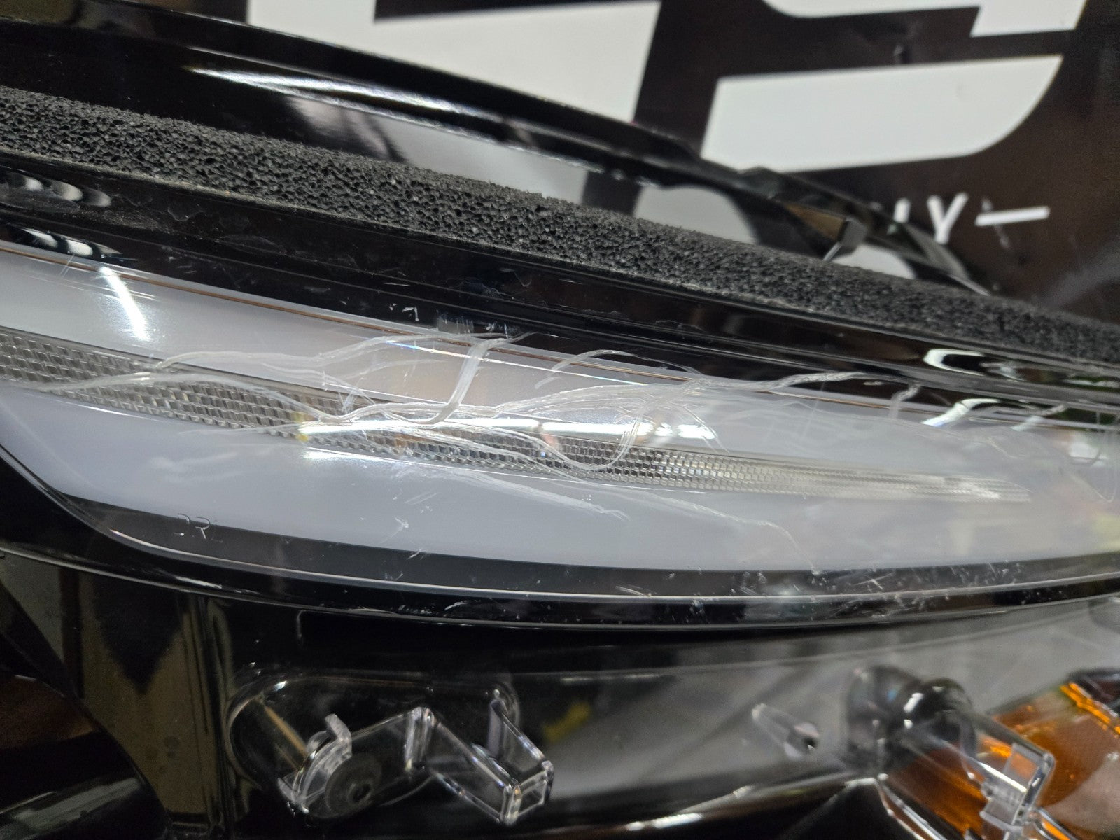 2025-2026 Tesla Model Y Juniper Right RH Passenger LED Headlight OEM 191834800E