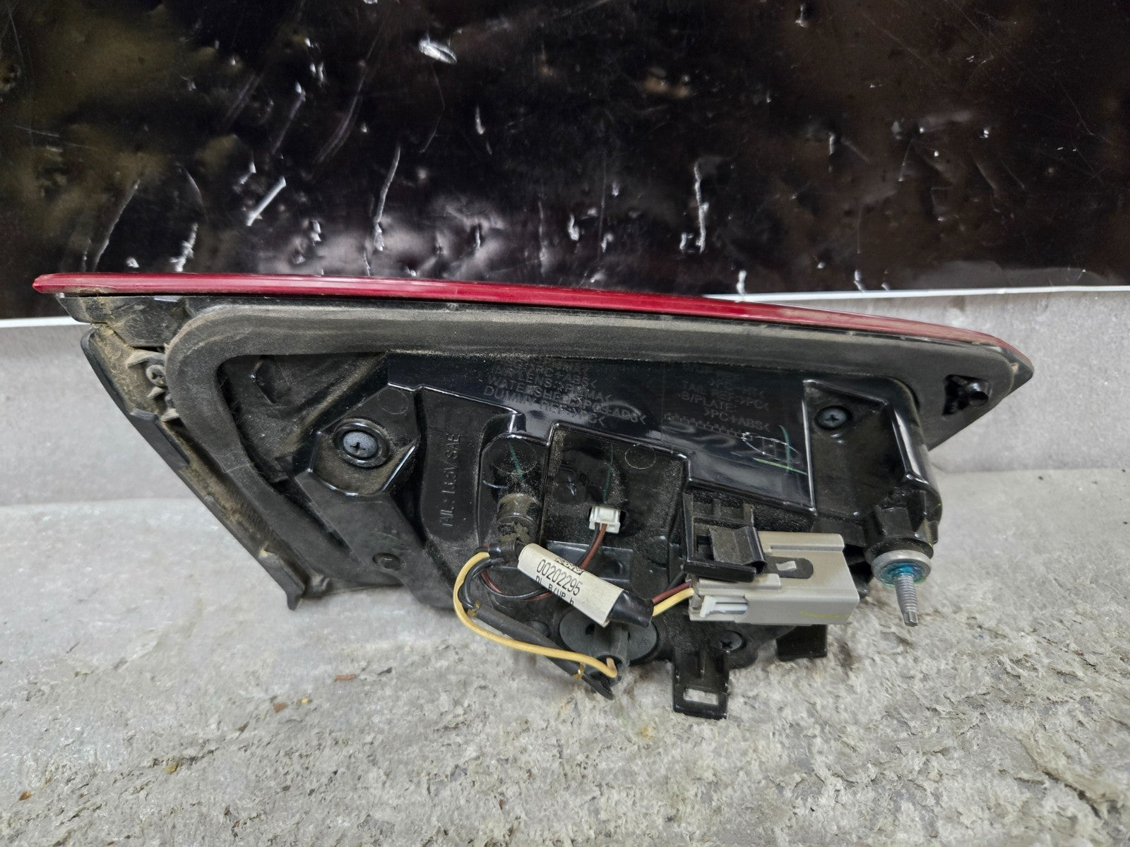 2019-2024 CHEVROLET MALIBU RIGHT PASSENGER INNER Taillight LED OEM 84595945