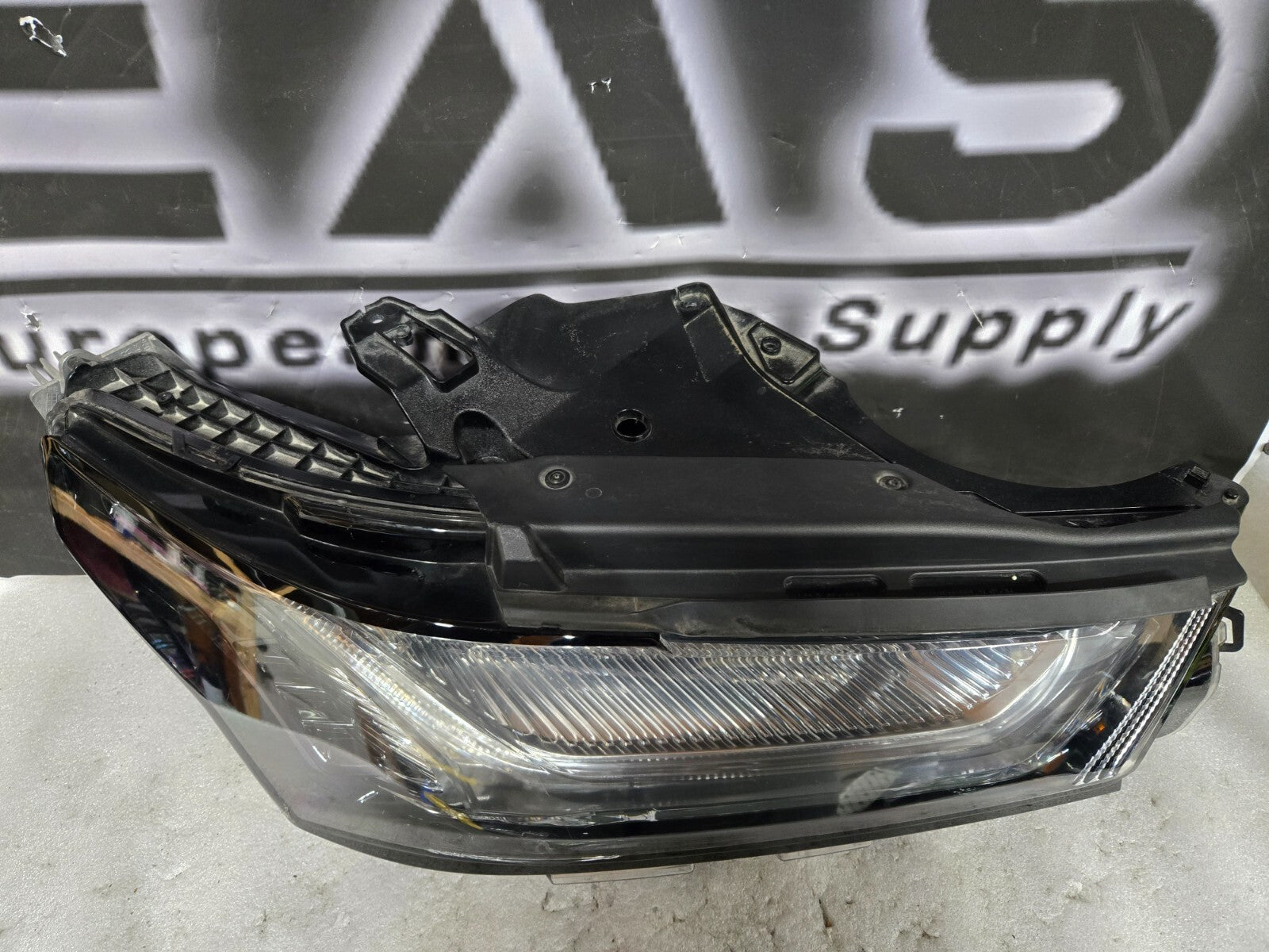 2022-2024 CHEVROLET TRAVERSE RIGHT LED SIGNAL DAYTIME RUNNING LIGHT 85584766 OEM