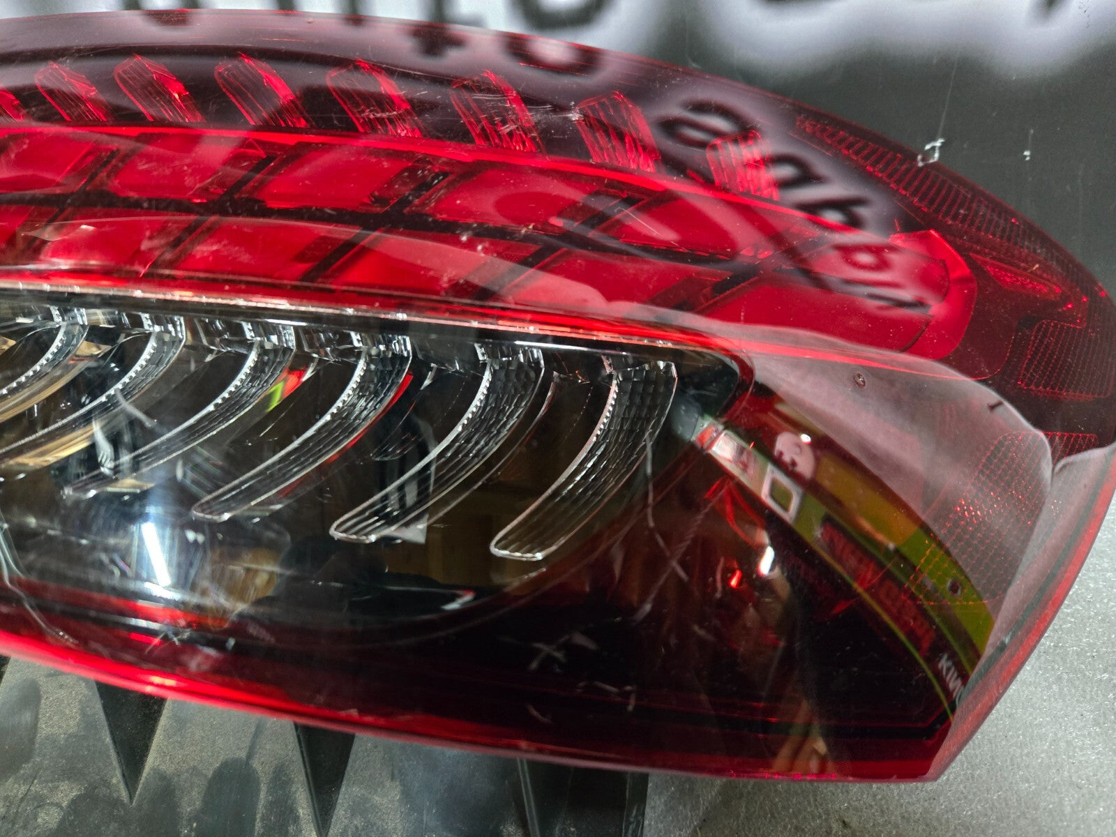 2021-2023 Mercedes-Benz E-Class Sedan Right Passenger RH LED Taillight OEM