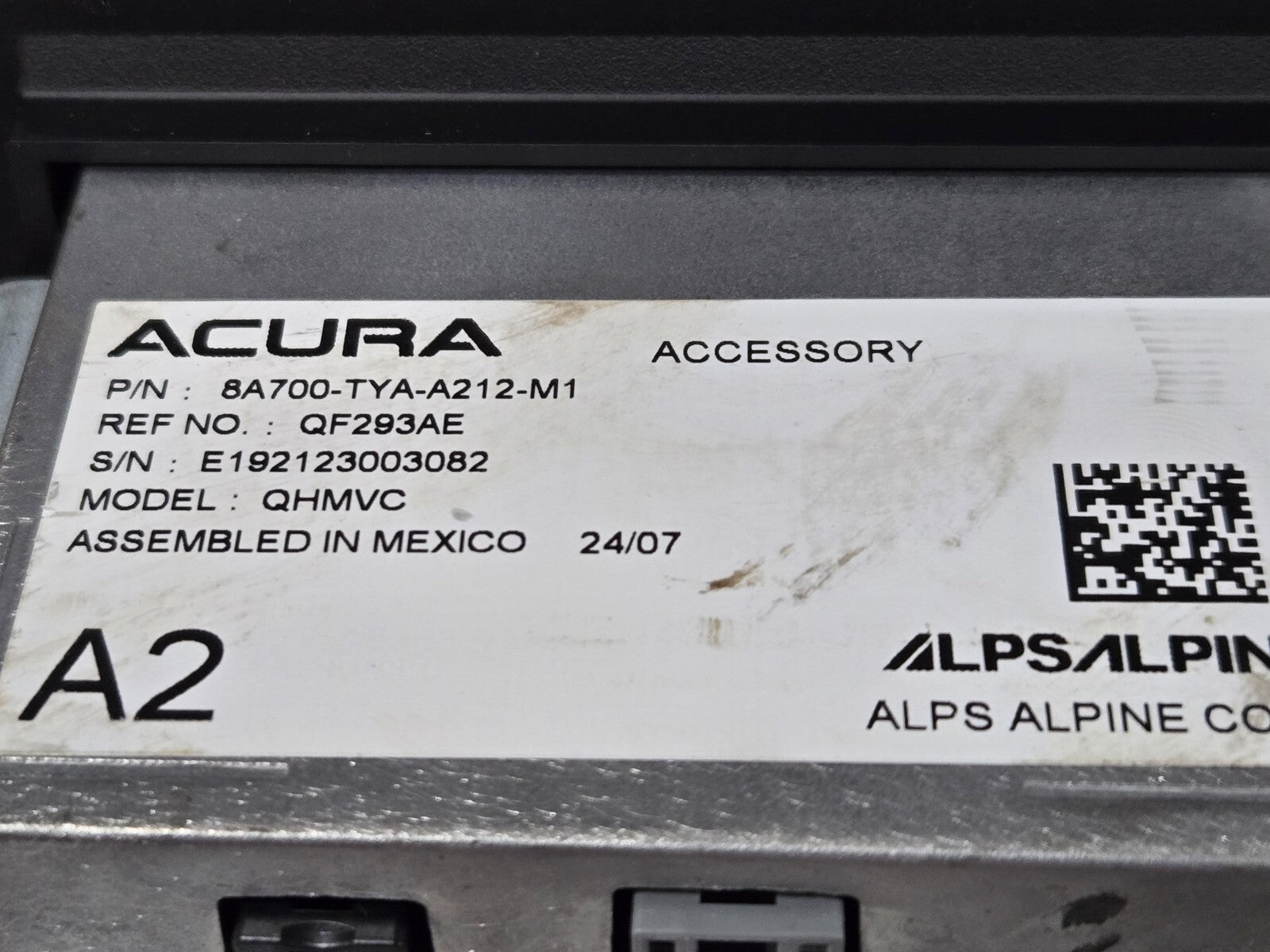 OEM ACURA RADIO NAVIGATION INFORMATION DISPLAY SCREEN GPS 8A700-TYA-A012-M1