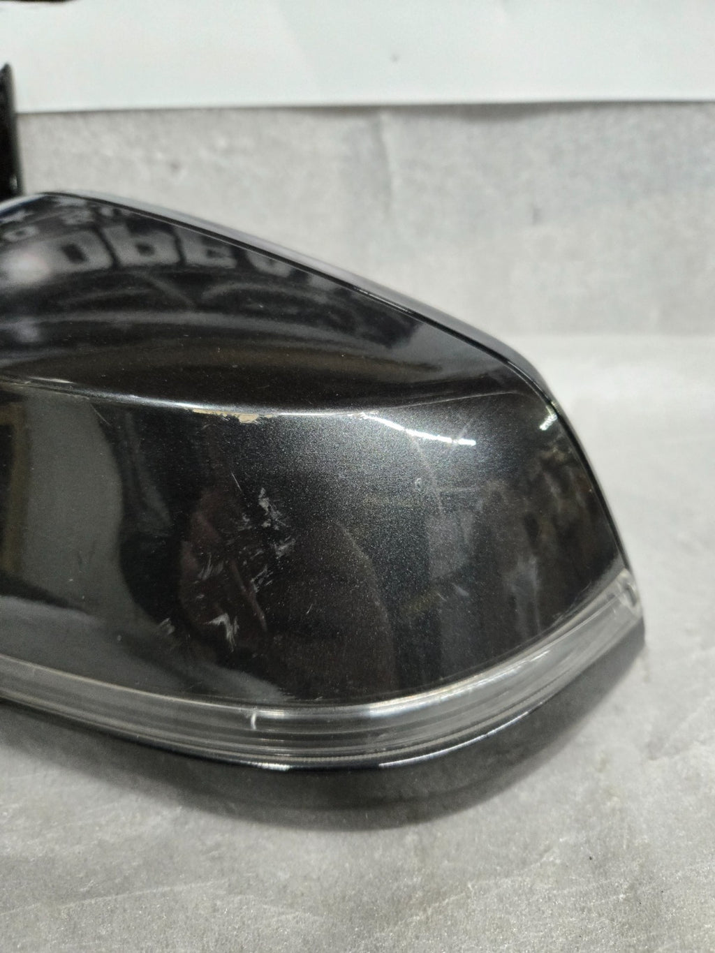 2014‑16 BMW 5 Series F10 Driver Left LH Side View Mirror w/ Camera E1021016 OEM