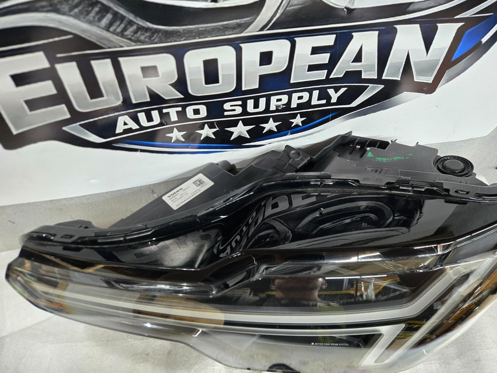 2025-2026 Volvo XC90 FULL LED Headlight 32365977 LEFT LH Drivers Side OEM
