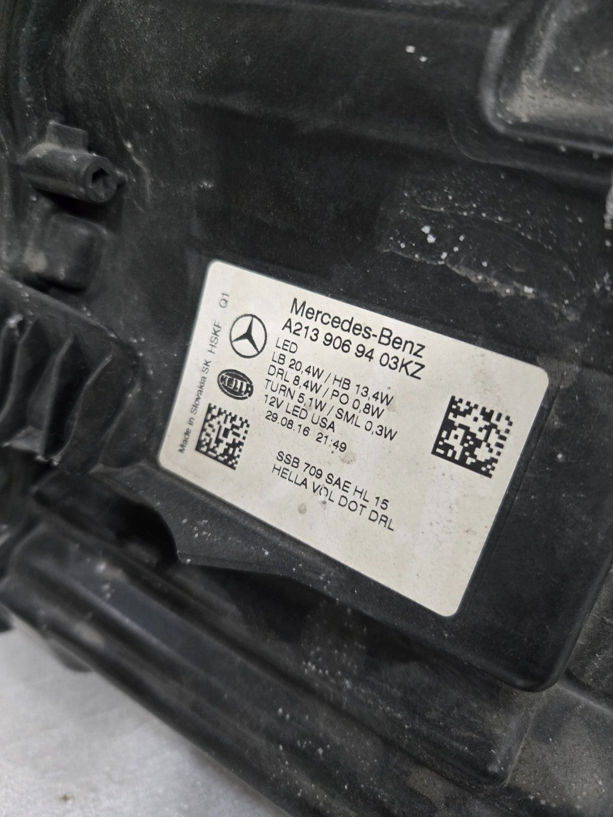 2017-2020 Mercedes W213 E-Class E250 RH Right LED Headlight OEM A2139069403KZ