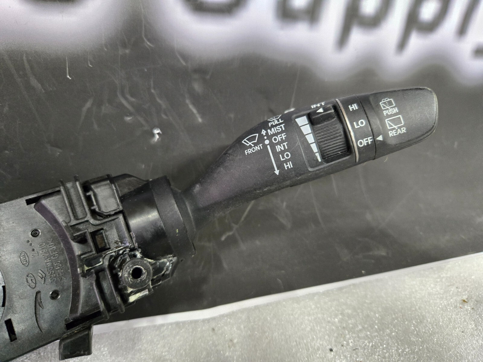 13-18 Hyundai Santa Fe Sport OE Steering Column Lights Wipers Switch 39S3MA-2910