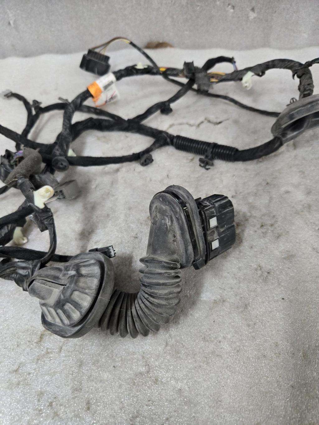2013-2020 FORD FUSION RIGHT REAR PASSENGER DOOR WIRE HARNESS OEM HG9T-14632-ACD