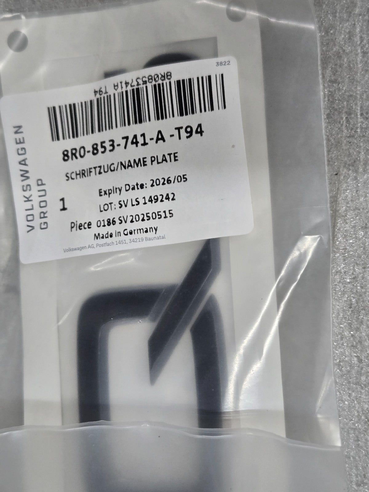 Genuine Audi Q5 Rear Hatch Emblem 8R0-853-741-A-T94 OEM NEW BLACK