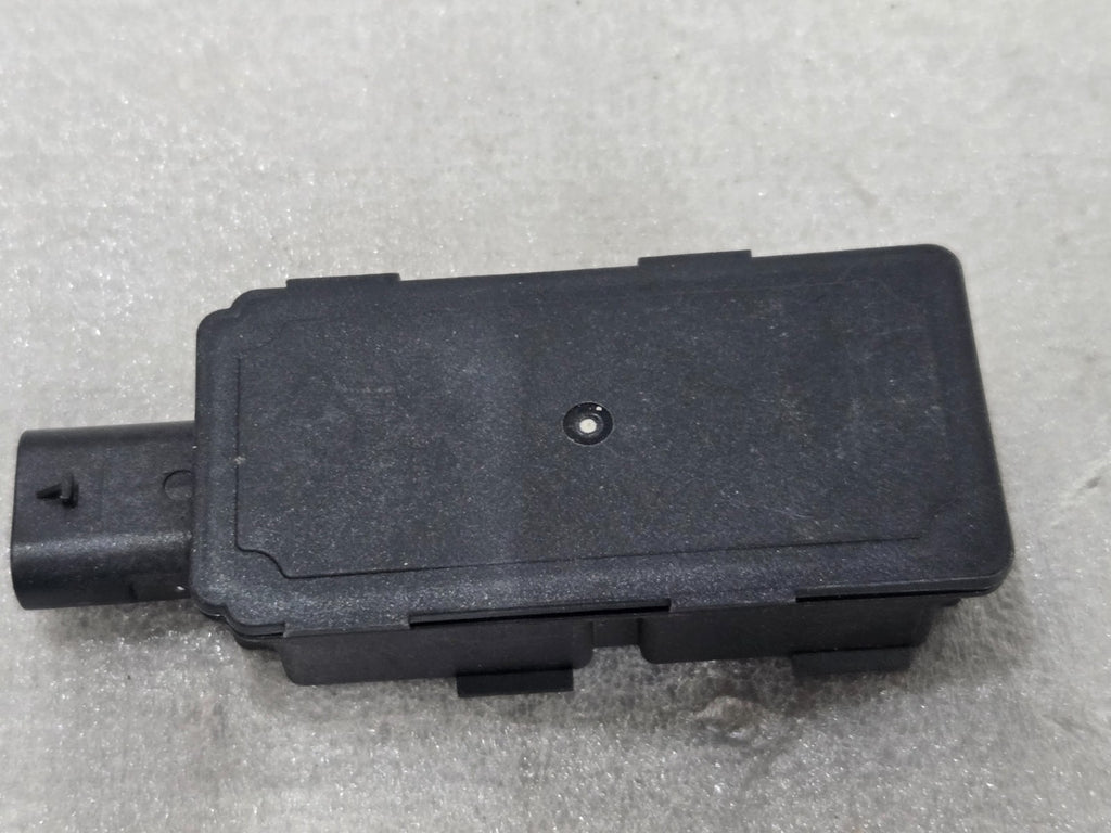 2019-2025 BMW G05 G06 G07 X5 X6 X7 Radio Remote Control Receiver 5A81725 OEM