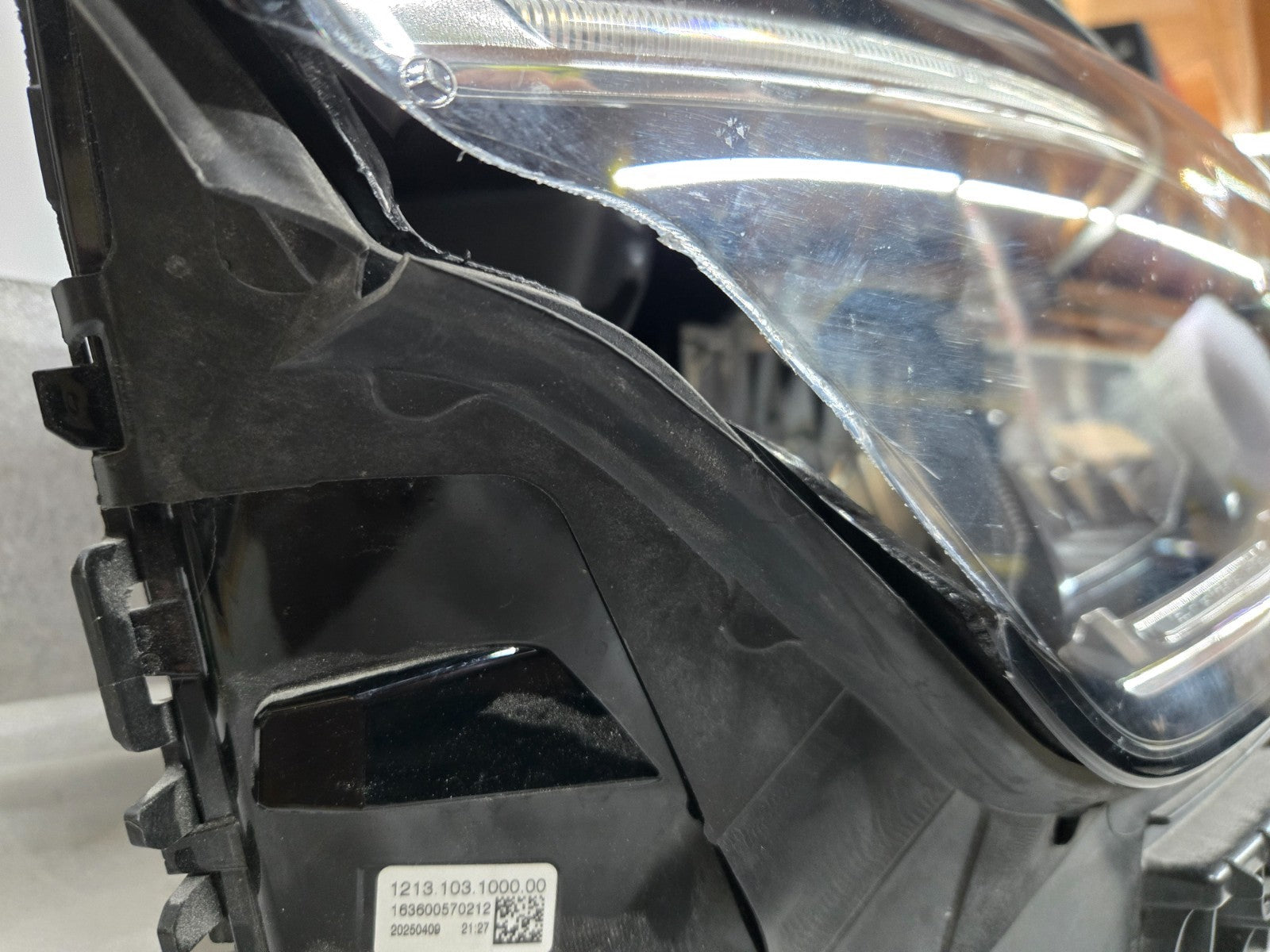 2023-2025 MERCEDES-BENZ GLC300 GLC43 LED HEADLIGHT REFLECTOR STYLE LH OEM