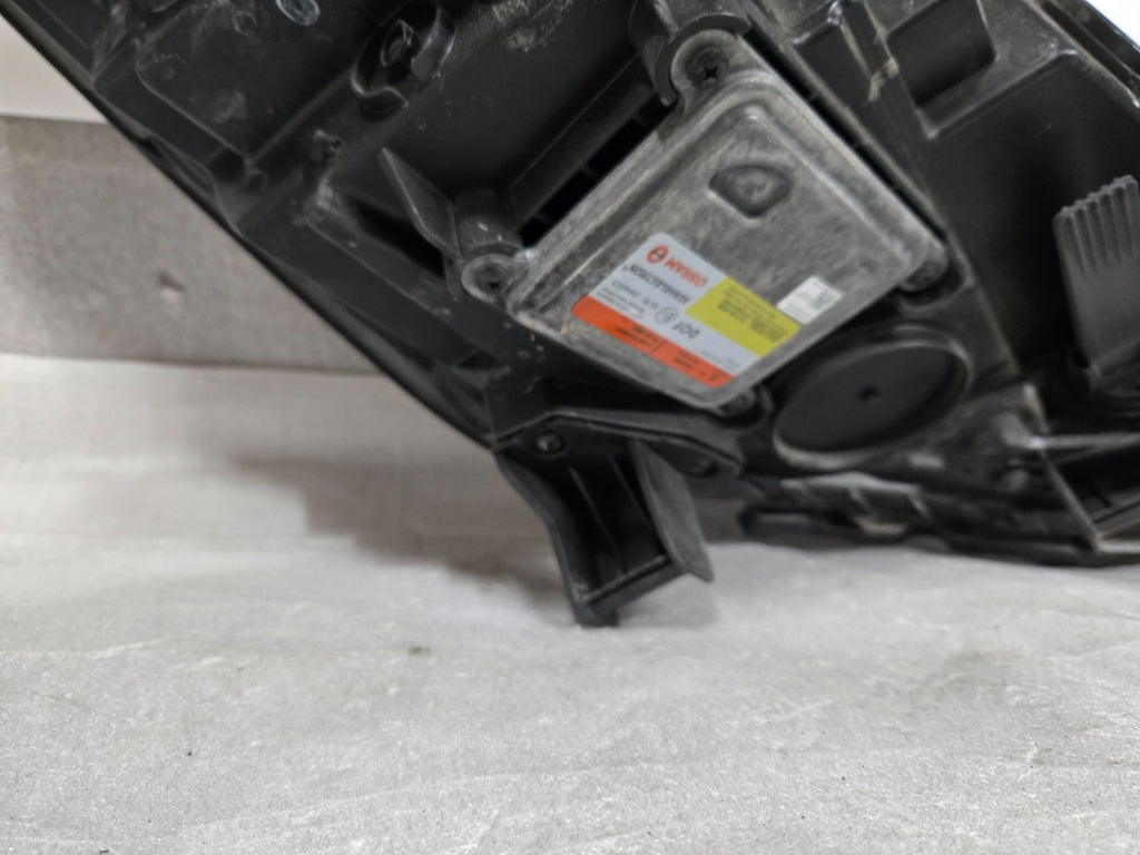 2016-2017 Hyundai Sonata HYBRID Left LH Driver Xenon HID Headlight 92101-E61 OEM