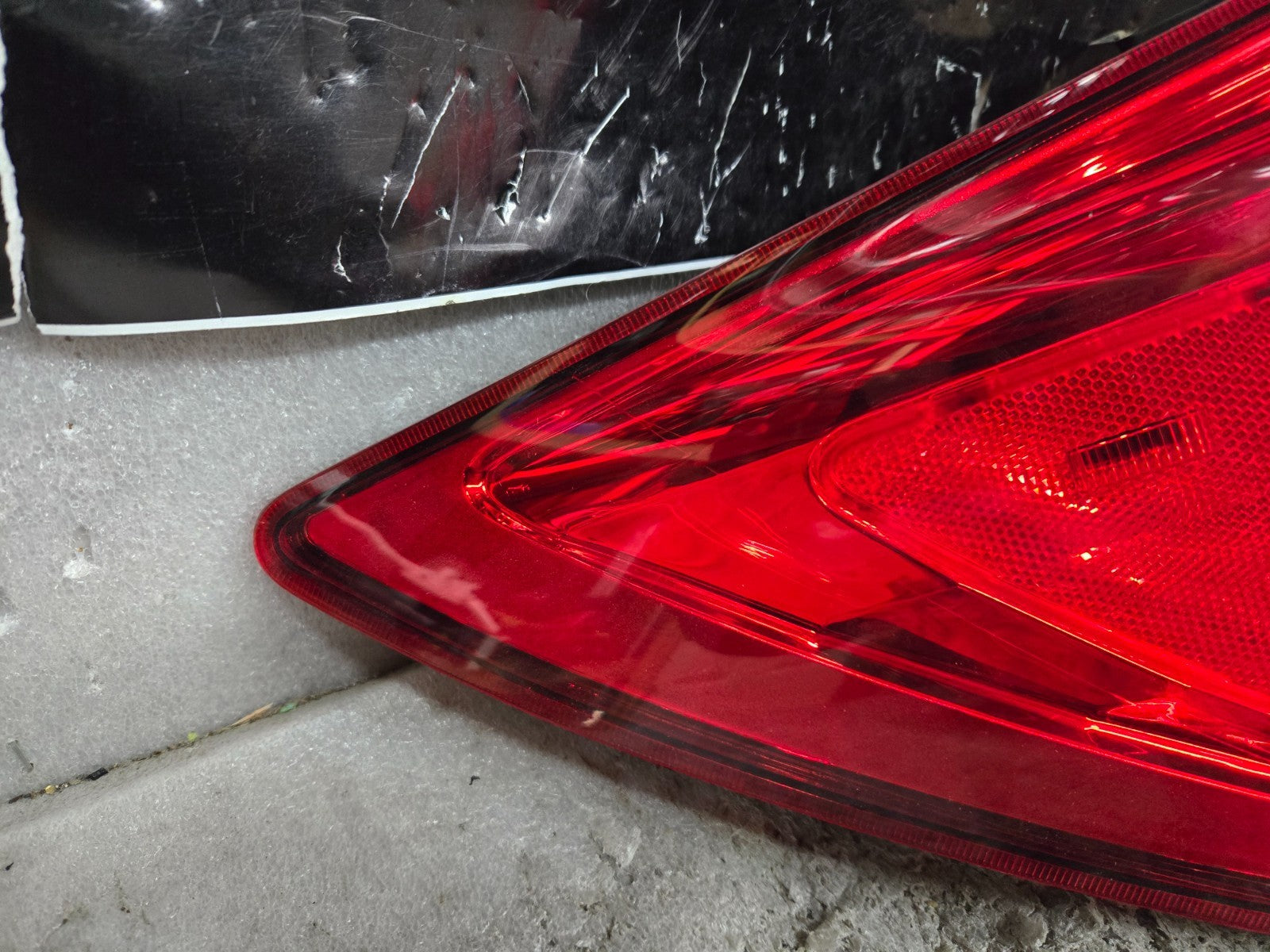 2019 -2022 HONDA PILOT REAR LEFT OUTER TAILLIGHT LIGHT LED LAMP OEM 33550TG7A111