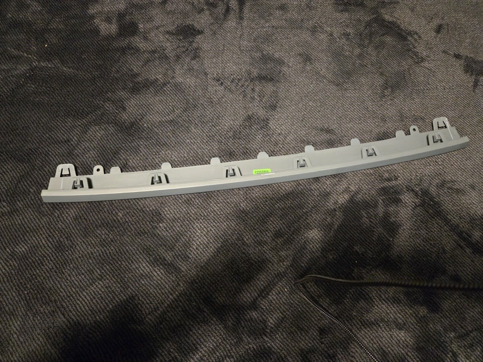 Genuine Mini Cooper JCW One F55 F56 F57 BUMPER TRIM FRONT CENTER 51115A3C8B7 OEM