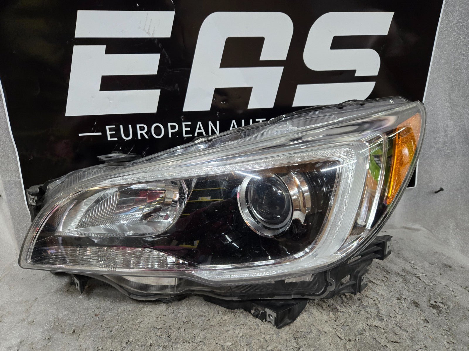 2018 2019 SUBARU LEGACY OUTBACK LEFT LH DRIVER SIDE HALOGEN HEADLIGHT OEM