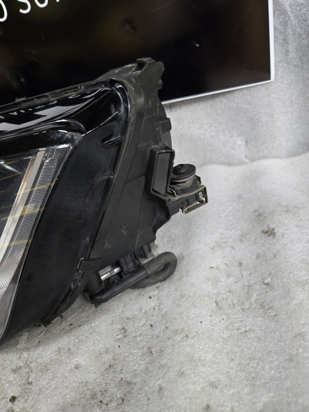 2012-2015 AUDI A7 LEFT LH DRIVER SIDE XENON HEADLIGHT COMPLETE OEM 4G8941005E