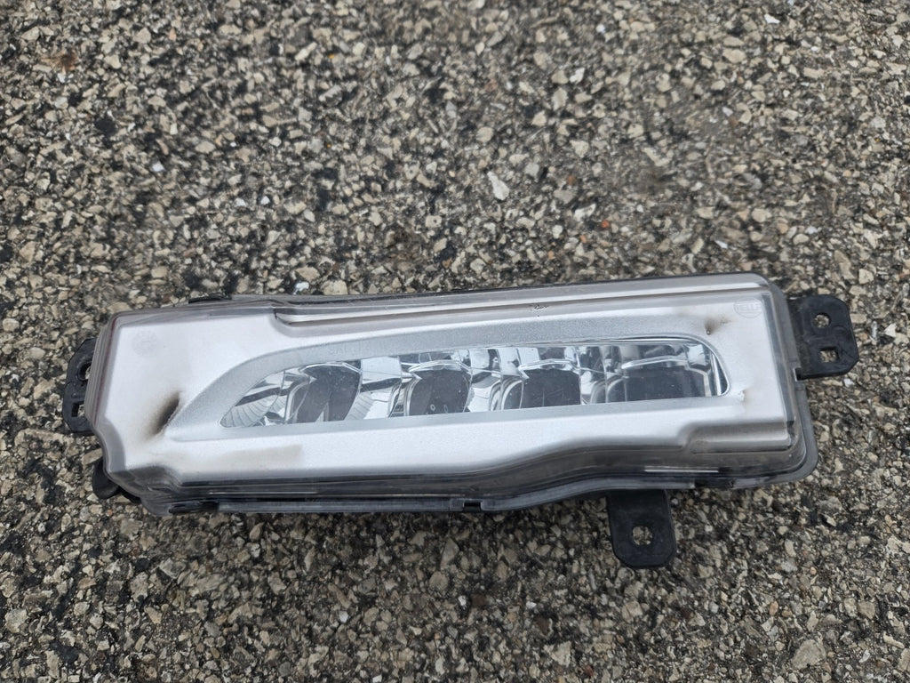 2019-2023 BMW G05 G06 G07 X5 X6 X7 Front Left LH LED Fog Light 63177406365 OEM