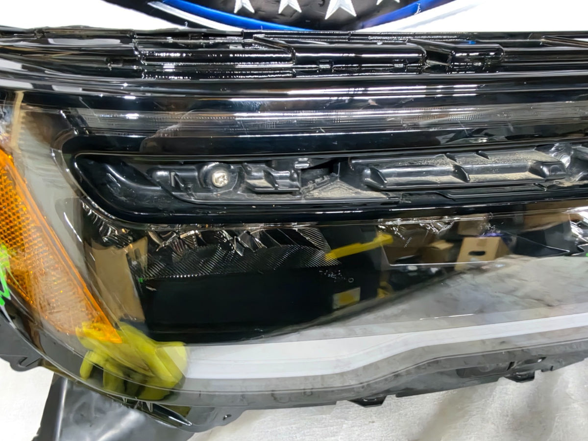 2023-2025 Honda Pilot Right Passenger RH LED Headlight Genuine OEM 33100-T90-A01