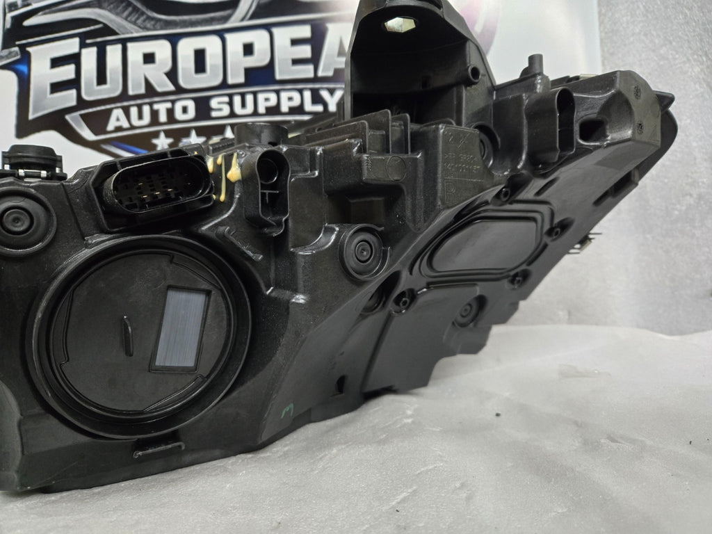 2024-2026 Mercedes-Benz CLE300 CLE450 Digital LED Headlight Right RH OEM