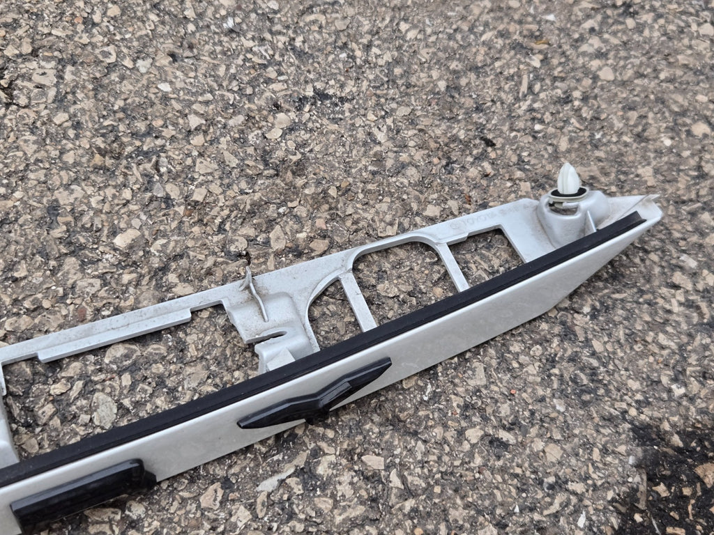 2021-24 TOYOTA CAMRY REAR TRUNK LID LICENSE PLATE MOLDING WHITE OEM 76811-06B70