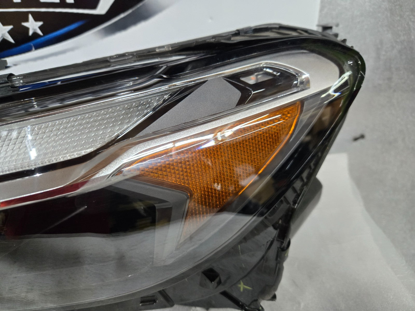 2025-2026 Audi Q5 SQ5 Left LH Driver Non-Matrix LED Headlight OEM 8MA941033F