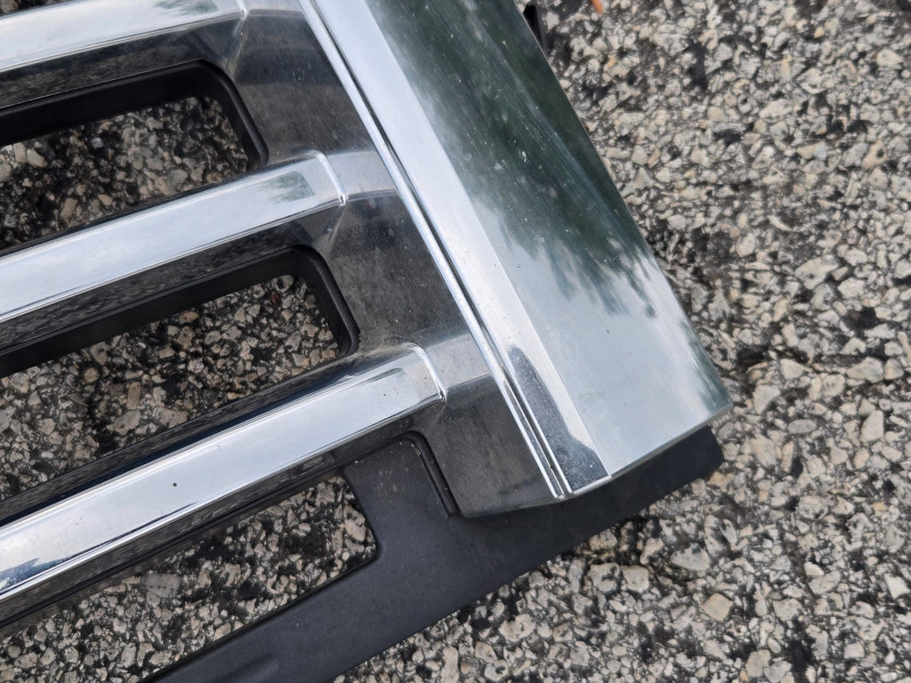 2015-2017 FORD F150 XLT OEM CHROME GRILLE FL34-8200-EBS W/ EMBLEM