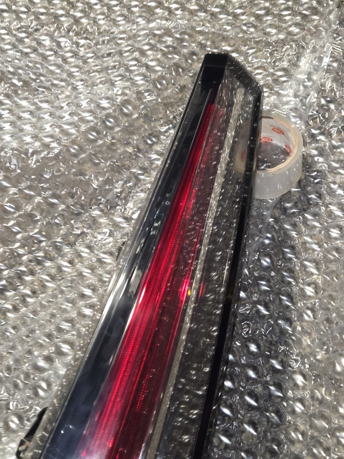 2015-2020 Cadillac Escalade Right RH Passenger Side LED Taillight OEM 84211921