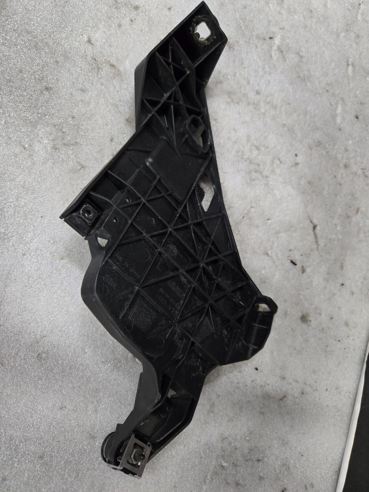 2014-2017 AUDI SQ5 8R - LEFT Headlight Mount Bracket 8R0941453A OEM