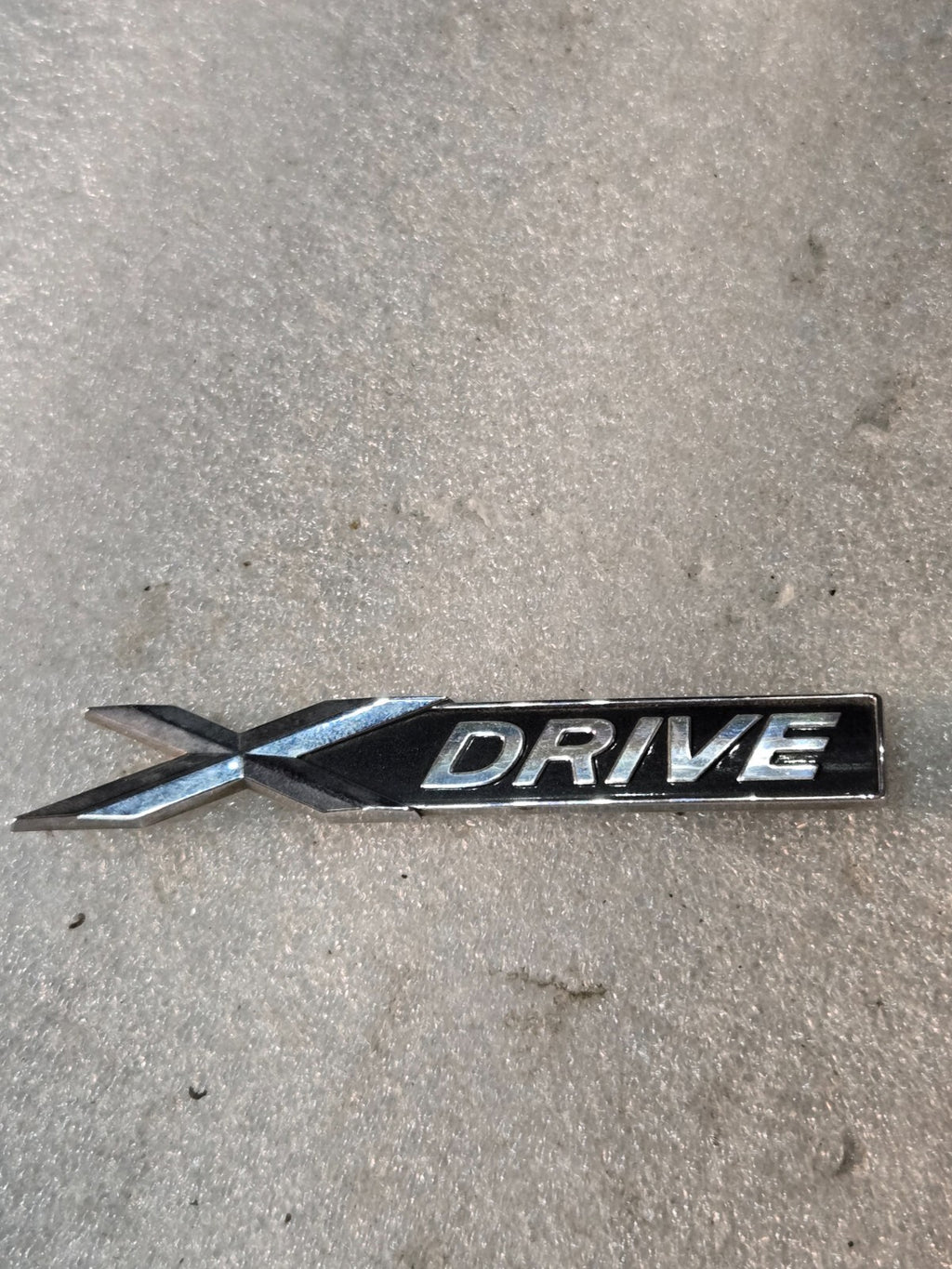 BMW XDRIVE FENDER EMBLEM 3 5 SERIES OEM X DRIVE CHROME/BLACK BADGE LOGO H4426