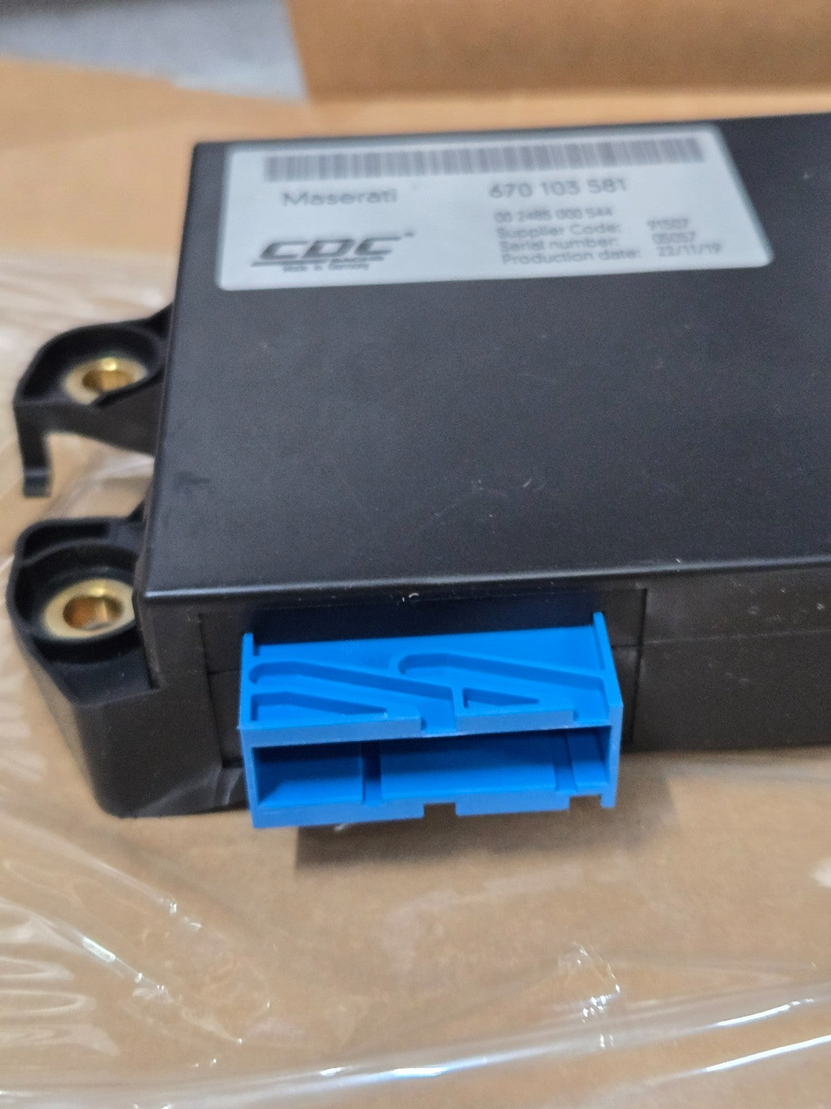 Maserati Ghibli ECM - Electronic Control Module Suspension Unit 670103581 OEM