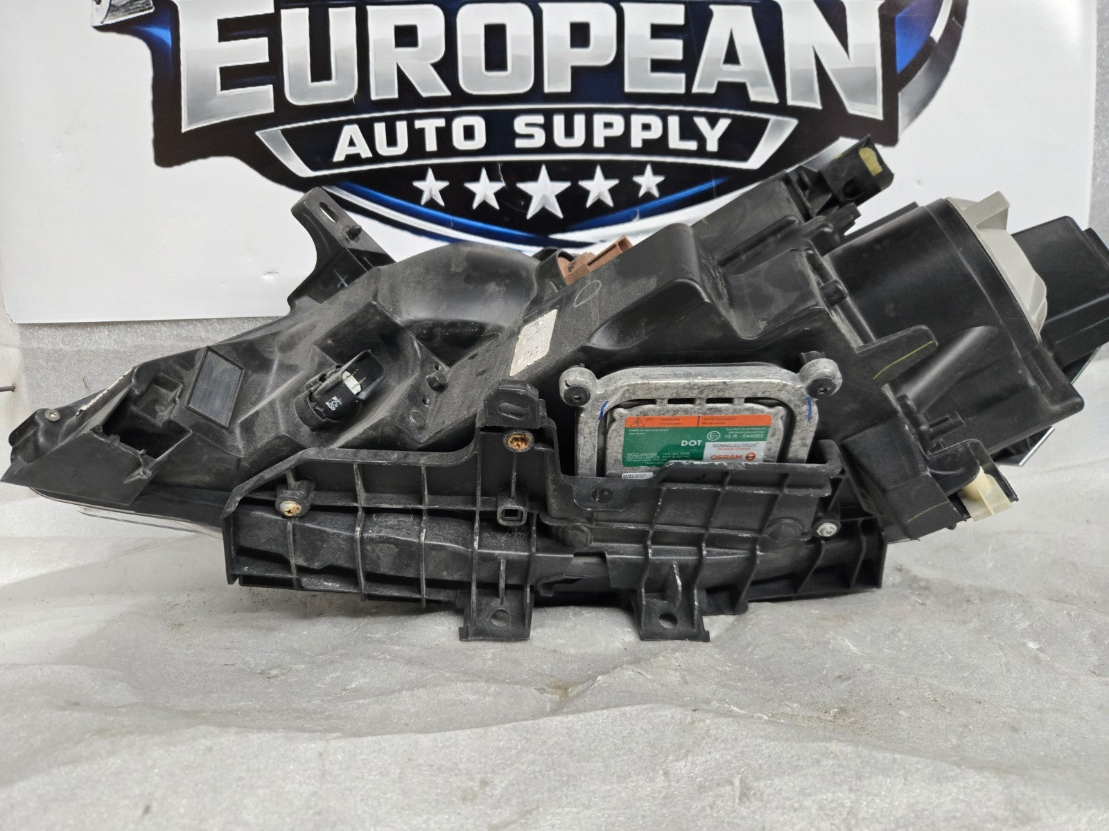 2015-2018 Lincoln MKC Headlight Xenon HID Right Passenger OEM EJ7B-13005-A