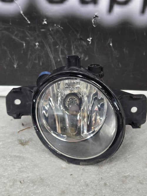2009-2017 Nissan Driver Left LH Side Fog Light Lamp w/ Bulb 261559B91D OEM