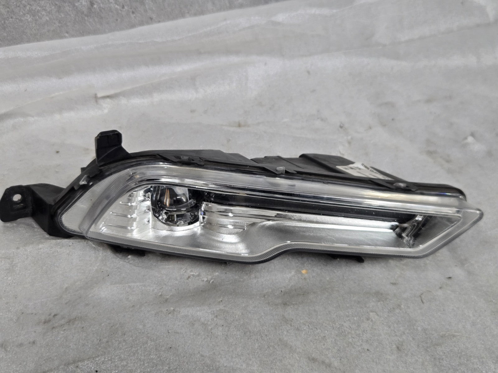 2018 2019 Ford Explorer Fusion Right RH LED Fog Light OEM HS73-15A254-CD