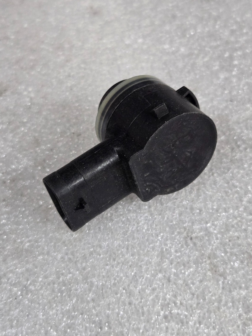 GENUINE BMW X5 X6 PDC PARKING DISTANCE BUMPER SENSOR BLACK OEM 9283200