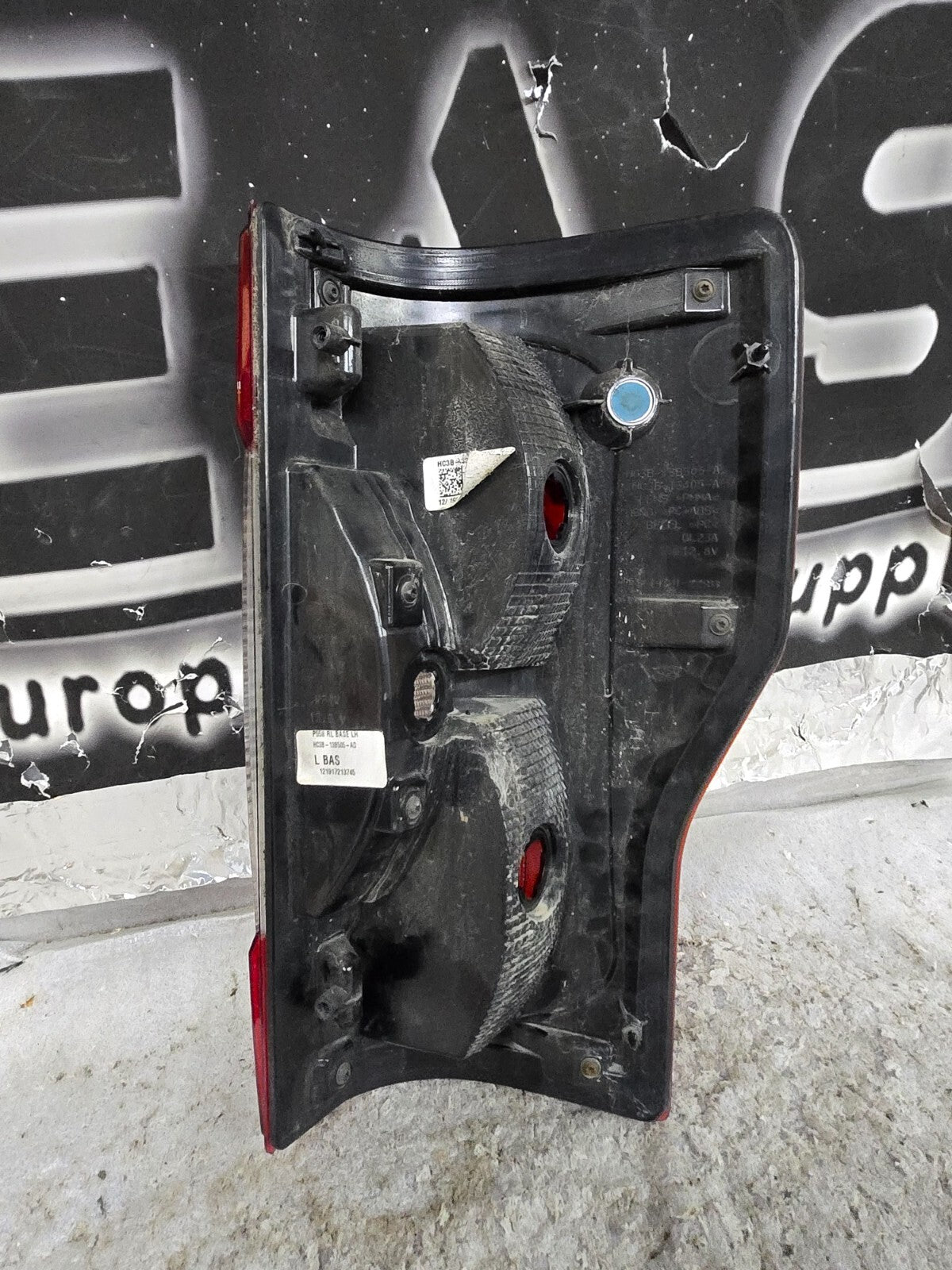 2017-2019 Ford F-250 F-350 Left LH Driver Side Tail Light HC3B-13B505-AD OEM