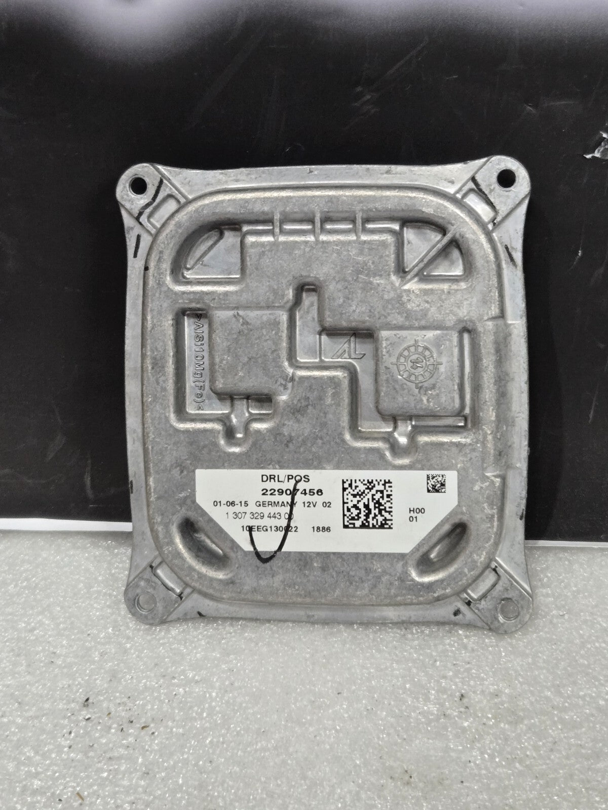 2014-2018 Cadillac CTS Camaro Headlight LED Ballast Module OEM 22907456