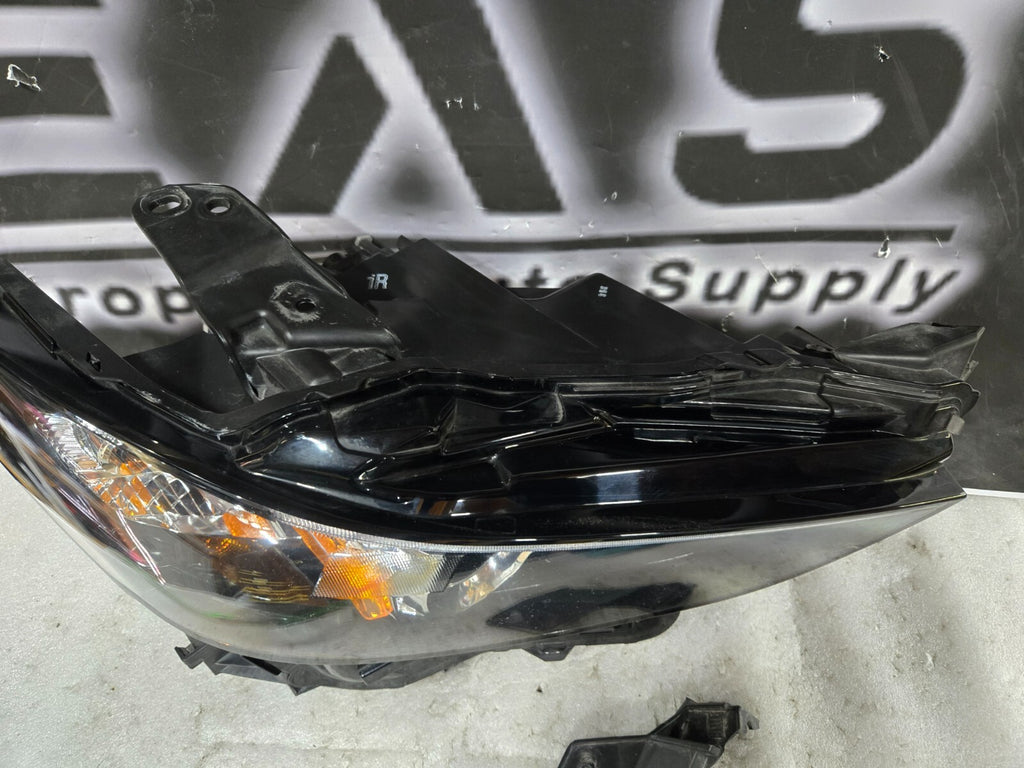 2019 2020 2021 Mazda 3 LED Headlight Right RH Passenger OEM Non AFS