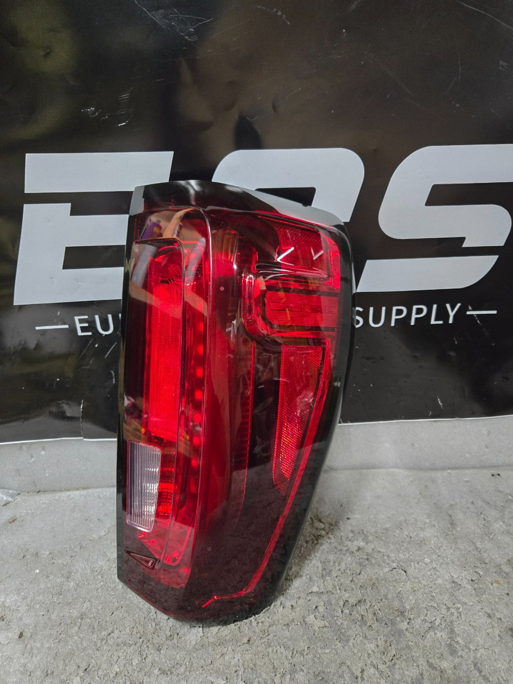 2019-2023 GMC Sierra 1500 Tail Light FULL LED Right Passenger RH OEM 84968741