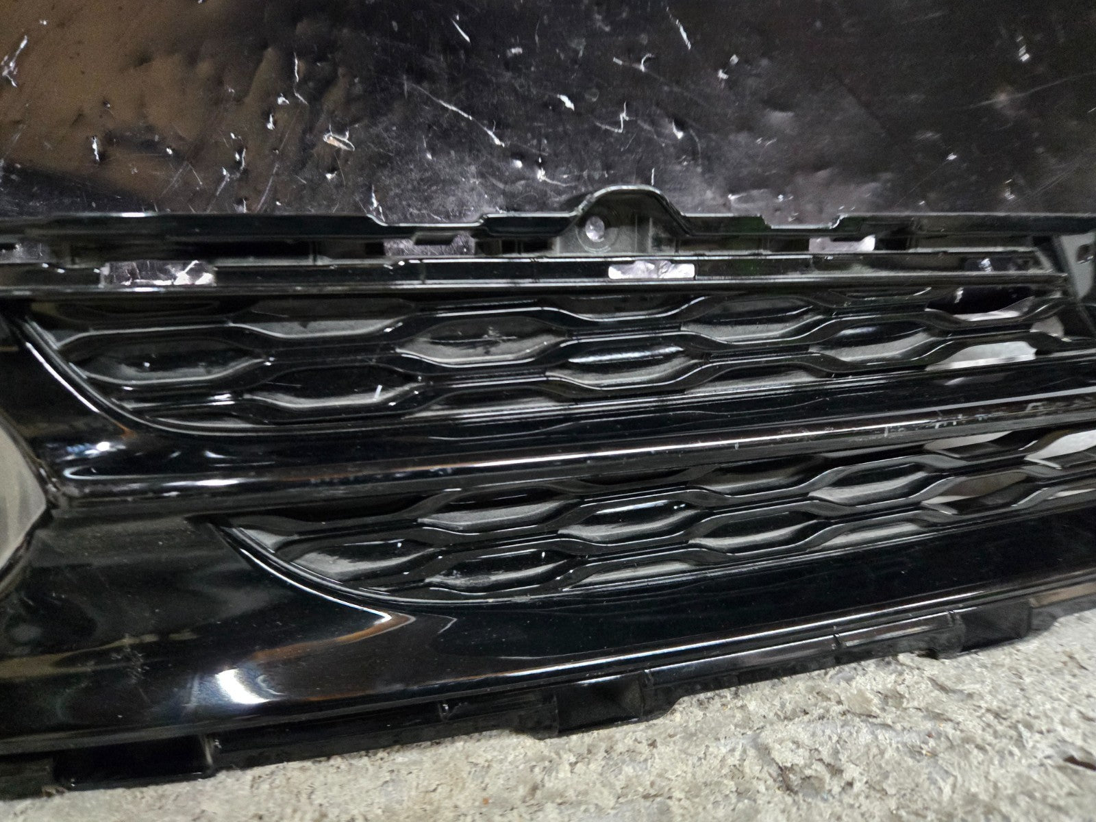 2015-2017 Acura TLX Lower Grille RIGHT RH 71102-TZ3-A20 OEM