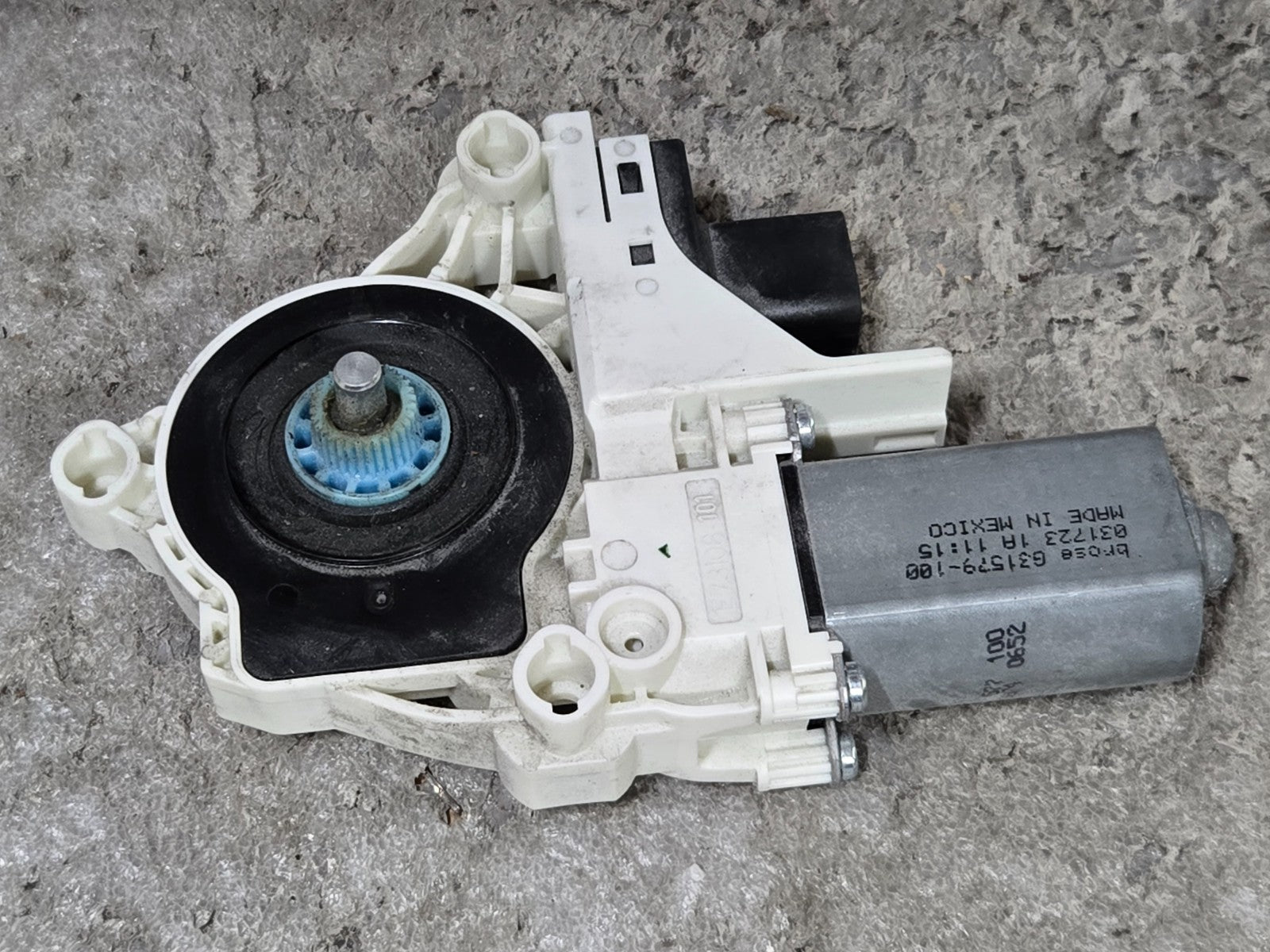 2020 2021 2022 2023 TESLA MODEL Y REGULATOR MOTOR LEFT FRONT OEM 1526796-00-E
