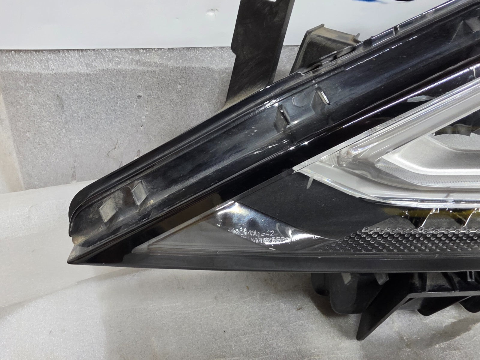 2019-2023 Nissan Murano LED Headlight LH Left Driver 26060-9UF0D Genuine OEM
