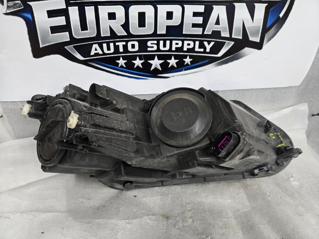 2012-2018 Volkswagen Tiguan Left LH Driver Side Halogen Headlight 5N0941005 OEM