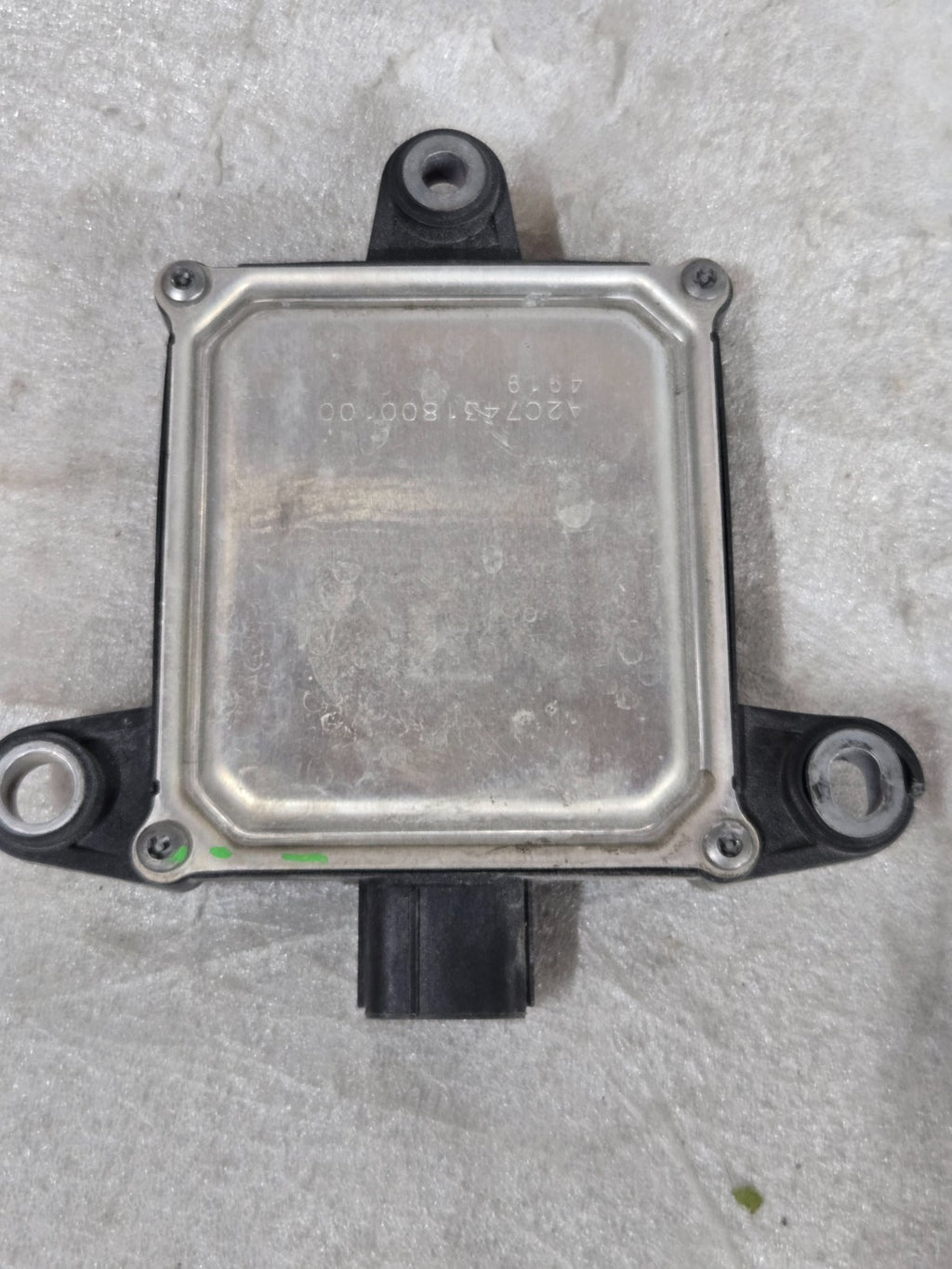 2019-2020 LEXUS RC300 RC350 RIGHT BLIND SPOT MONITOR SENSOR OEM 88162-24031
