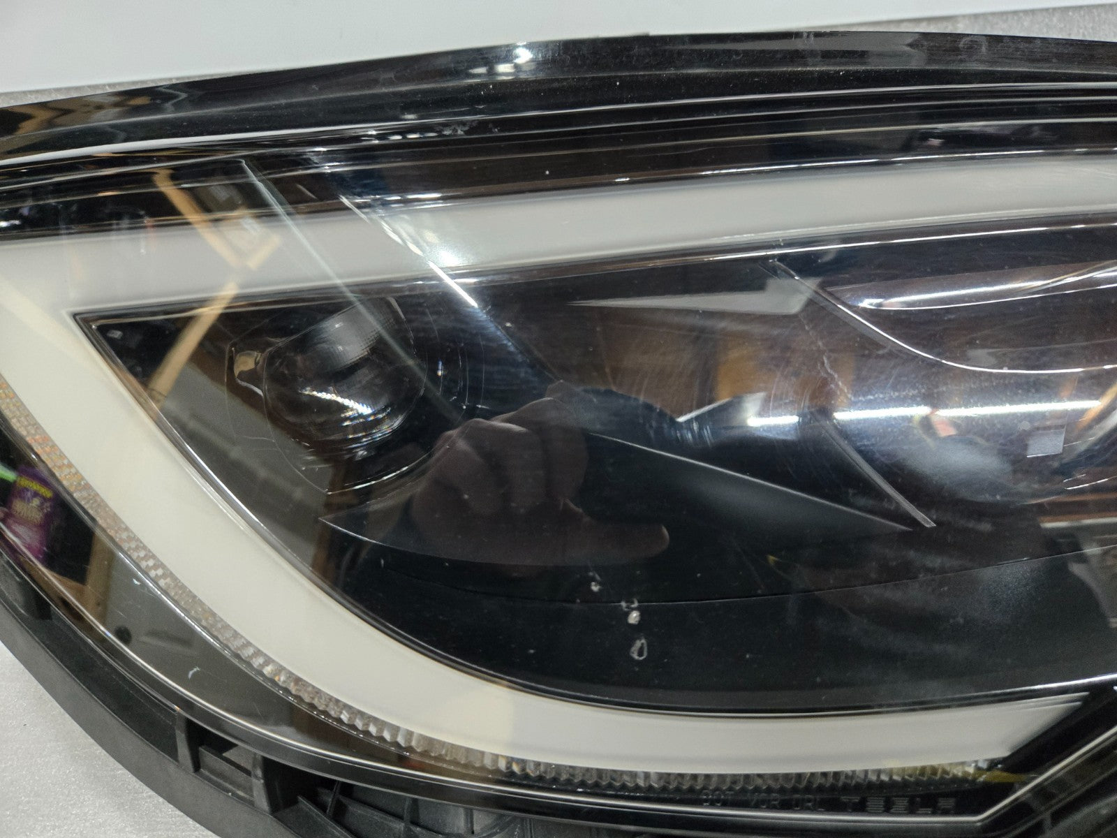 2022-2024 Tesla Model S Plaid Right RH Passenger LED Headlight OEM 1563714-95-C