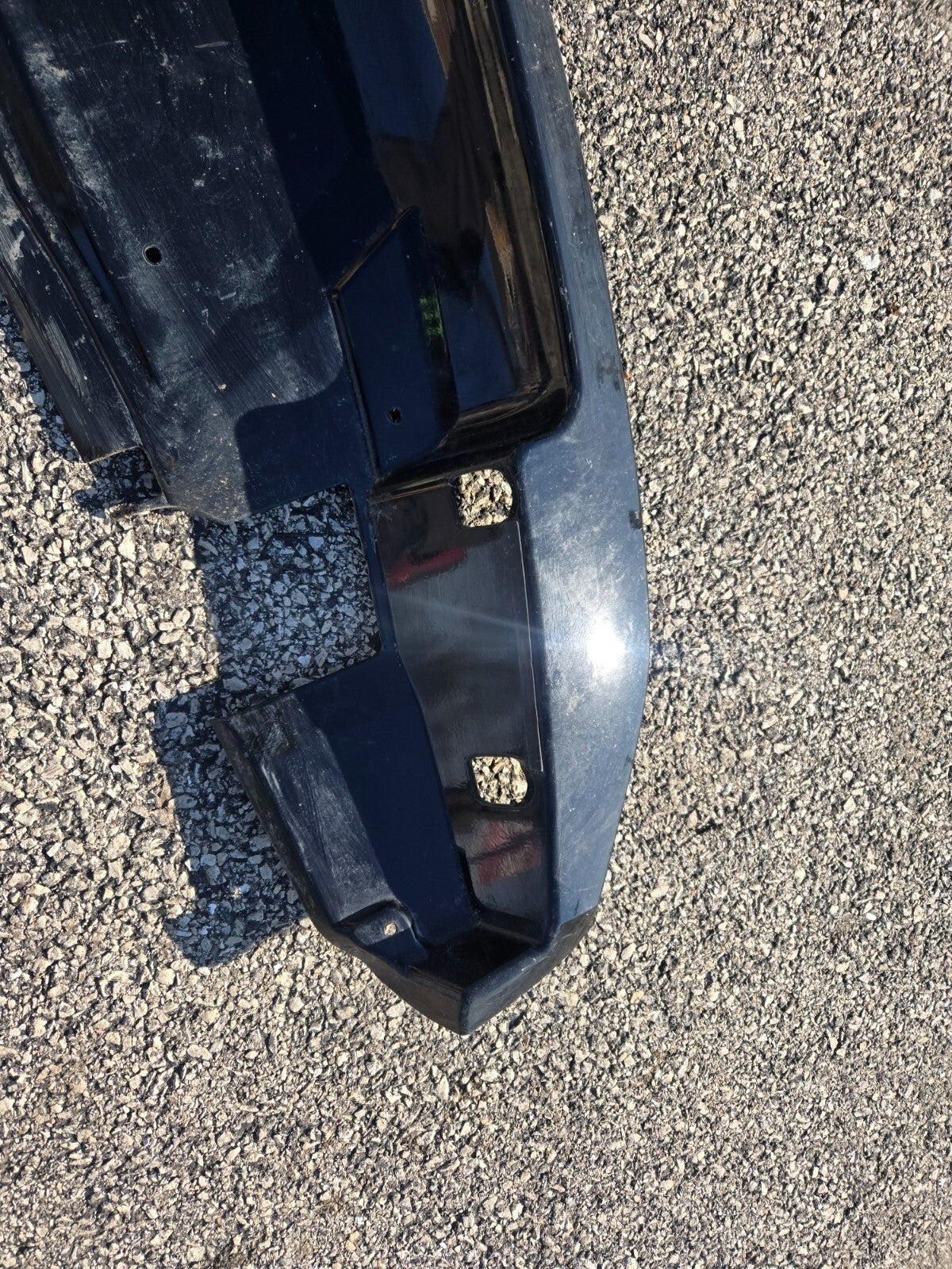 15-20 CHEVROLET SUBURBAN TAILGATE LIFTGATE ROOF SPOILER LOWER COVER OEM 22892618