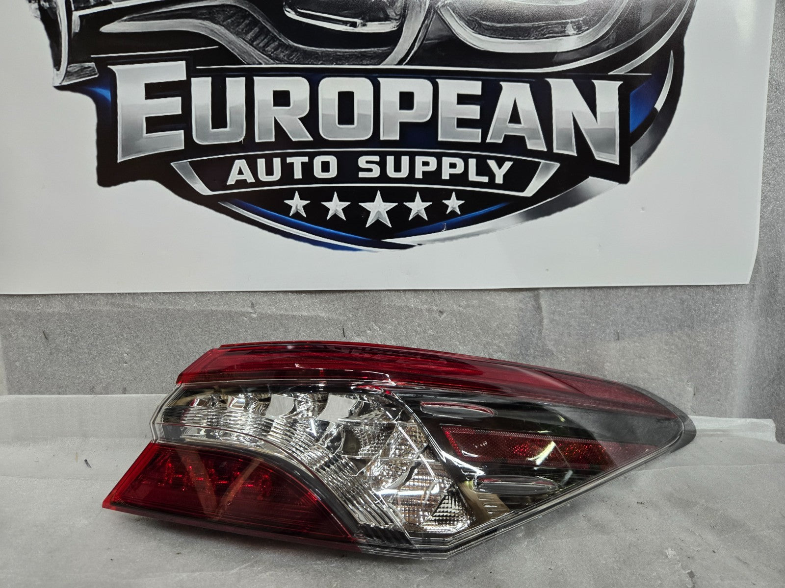 2021 2022 2023 Toyota Camry XSE Smoke LED Tail Light Right RH Passenger OEM