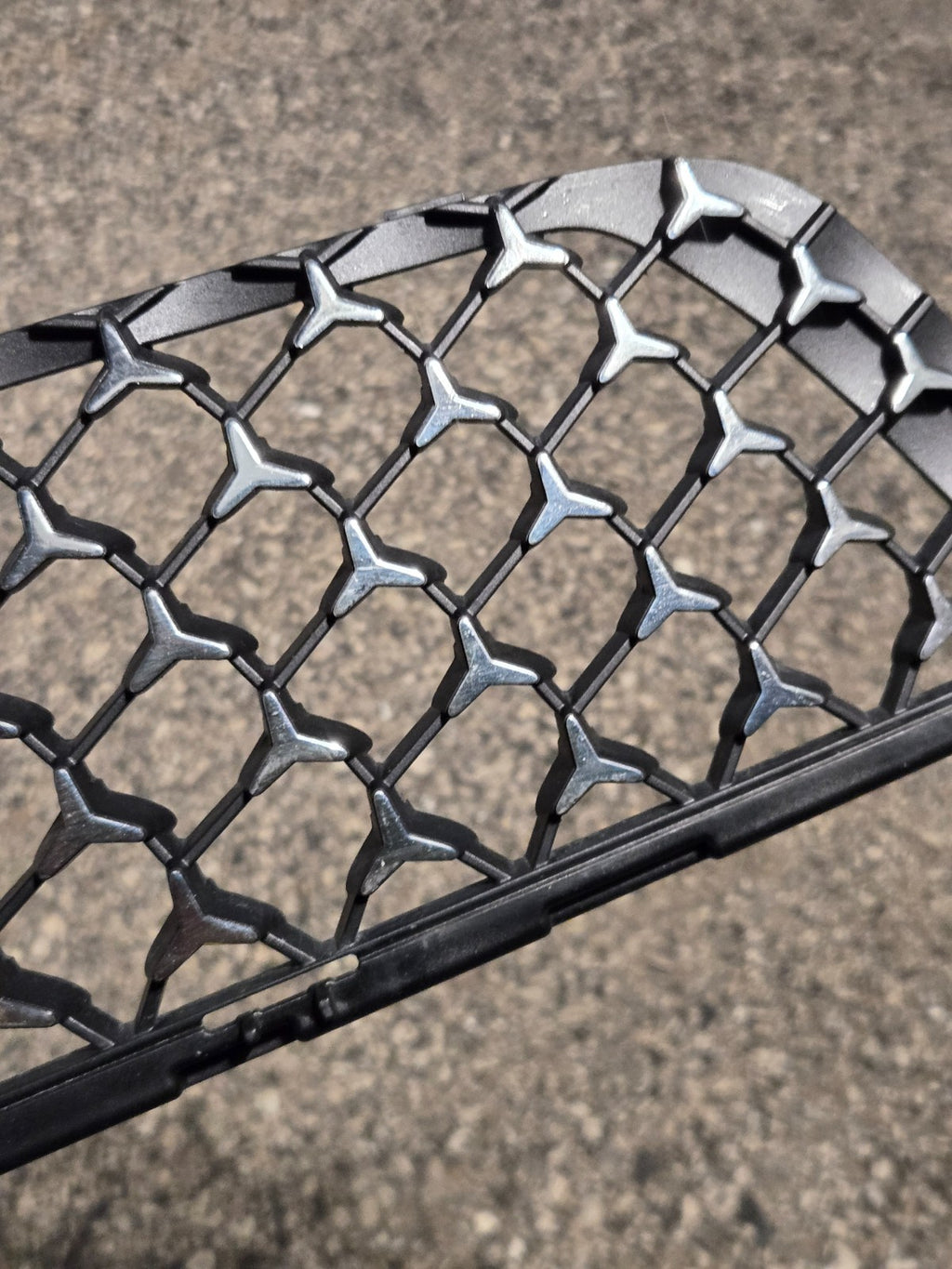 2020-2026 Mercedes-Benz GLE Protective Grille A1678883201 OEM LH