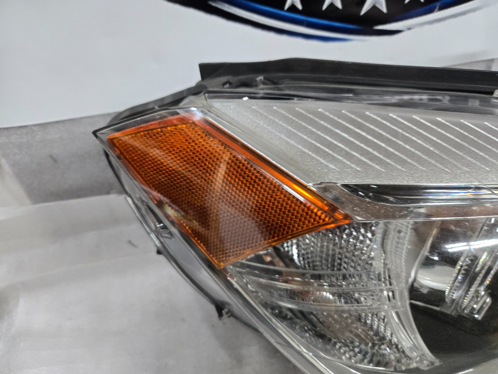 2013-2015 BMW X1 Xenon HID Right RH Headlight Assembly OEM 63117290256