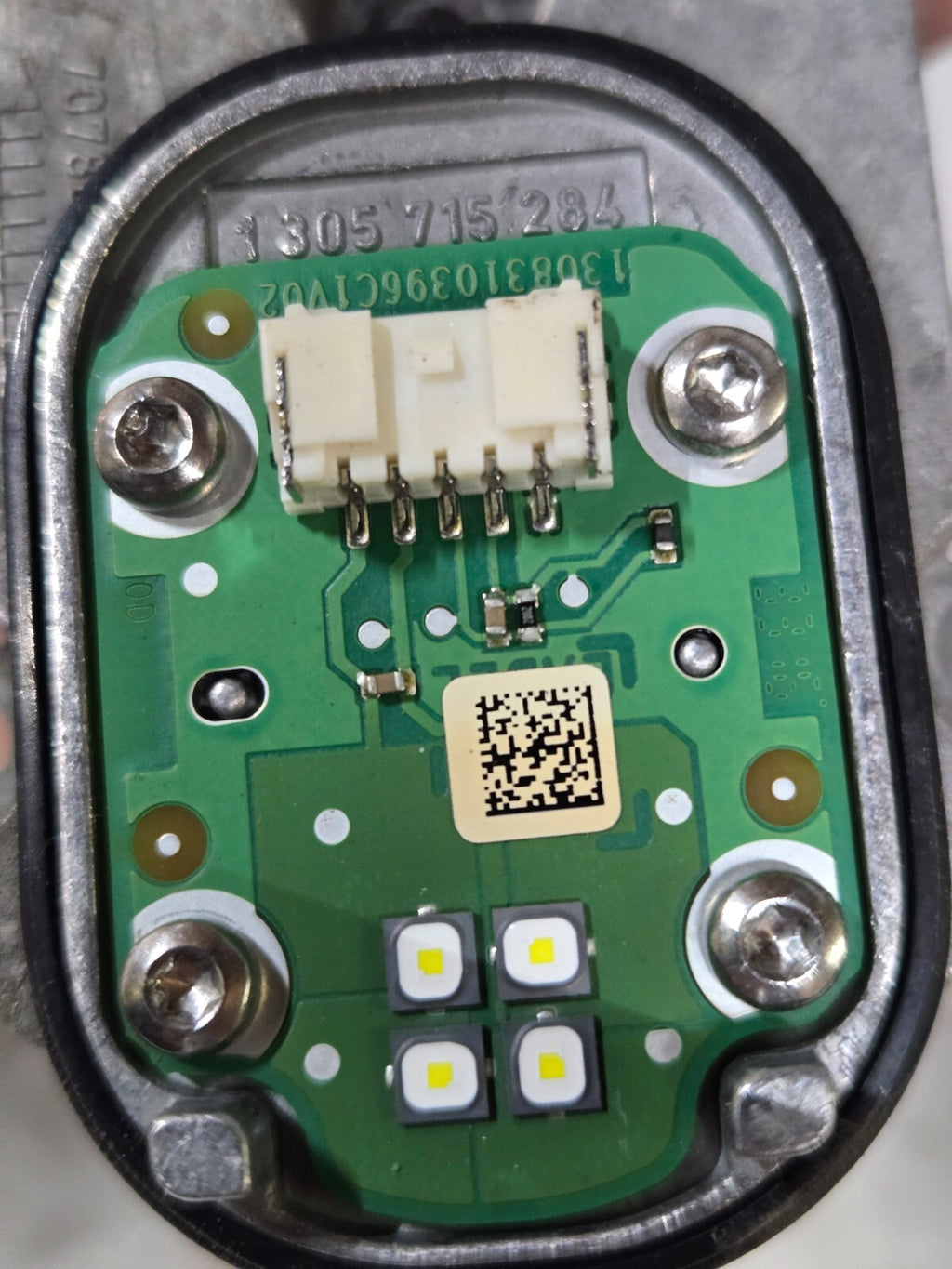 2015 - 2018 Mercedes Benz W205 C300 LED Headlight Ballast Module 1305715284 OEM