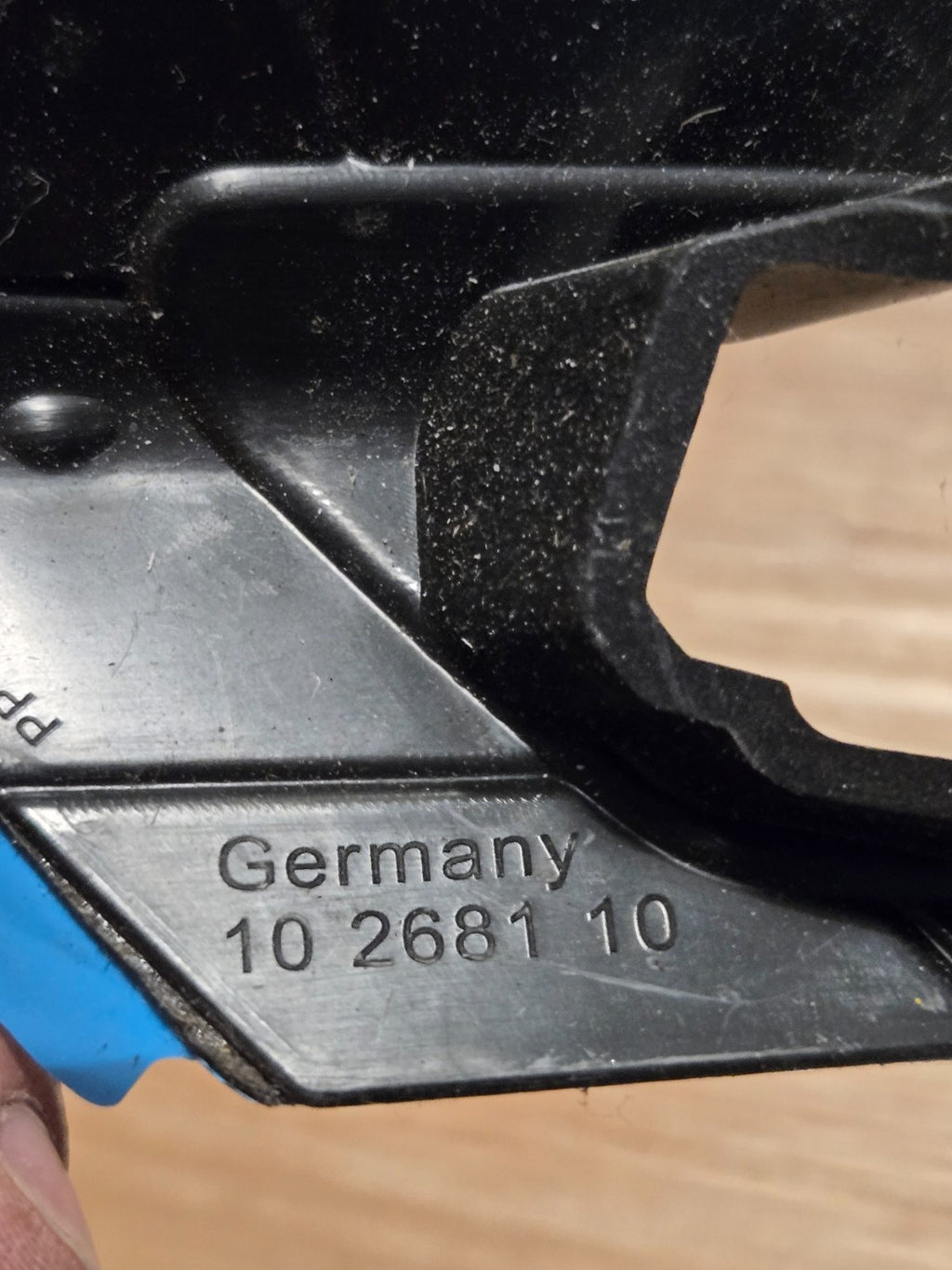 2014 -2016 BMW 4 Series F32 LEFT LH Driver Headlight Washer Bracket 7297141 OEM