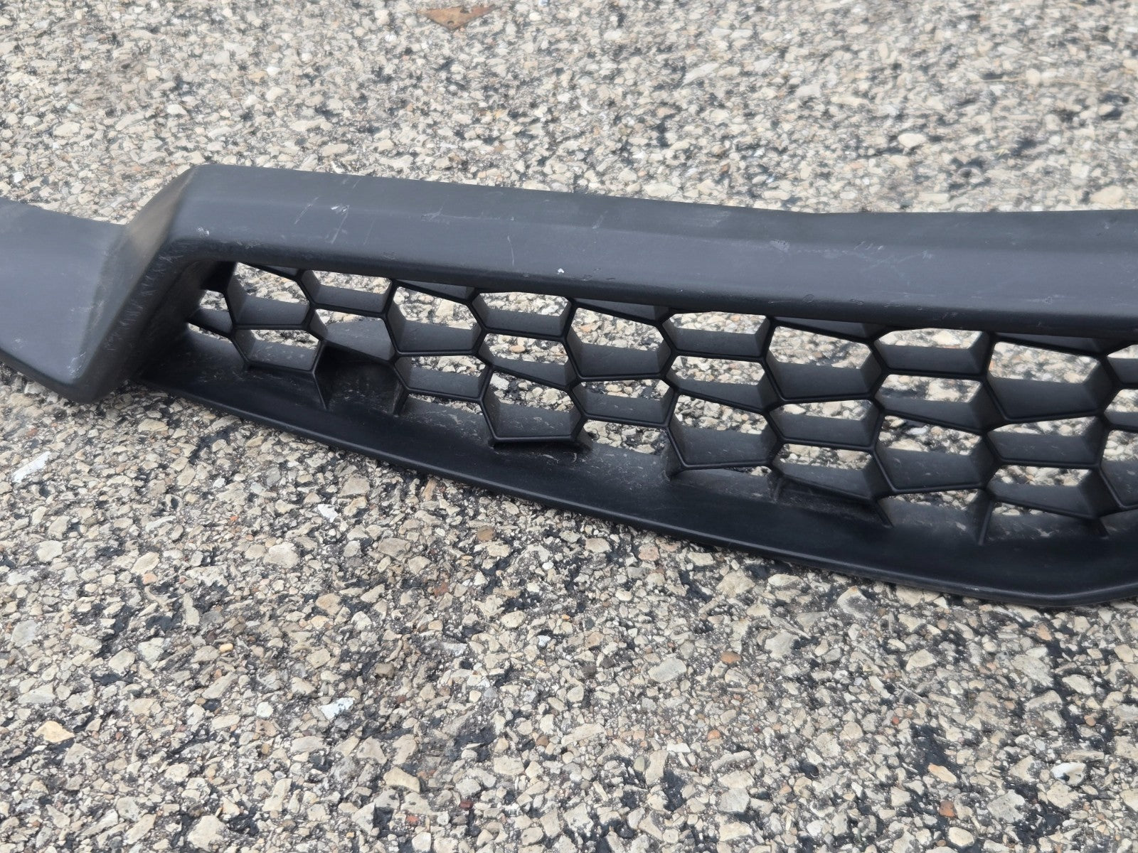 Lamborghini Huracan LP610 Rear Bumper Upper Metal Grille Mesh 4T0807684 OEM