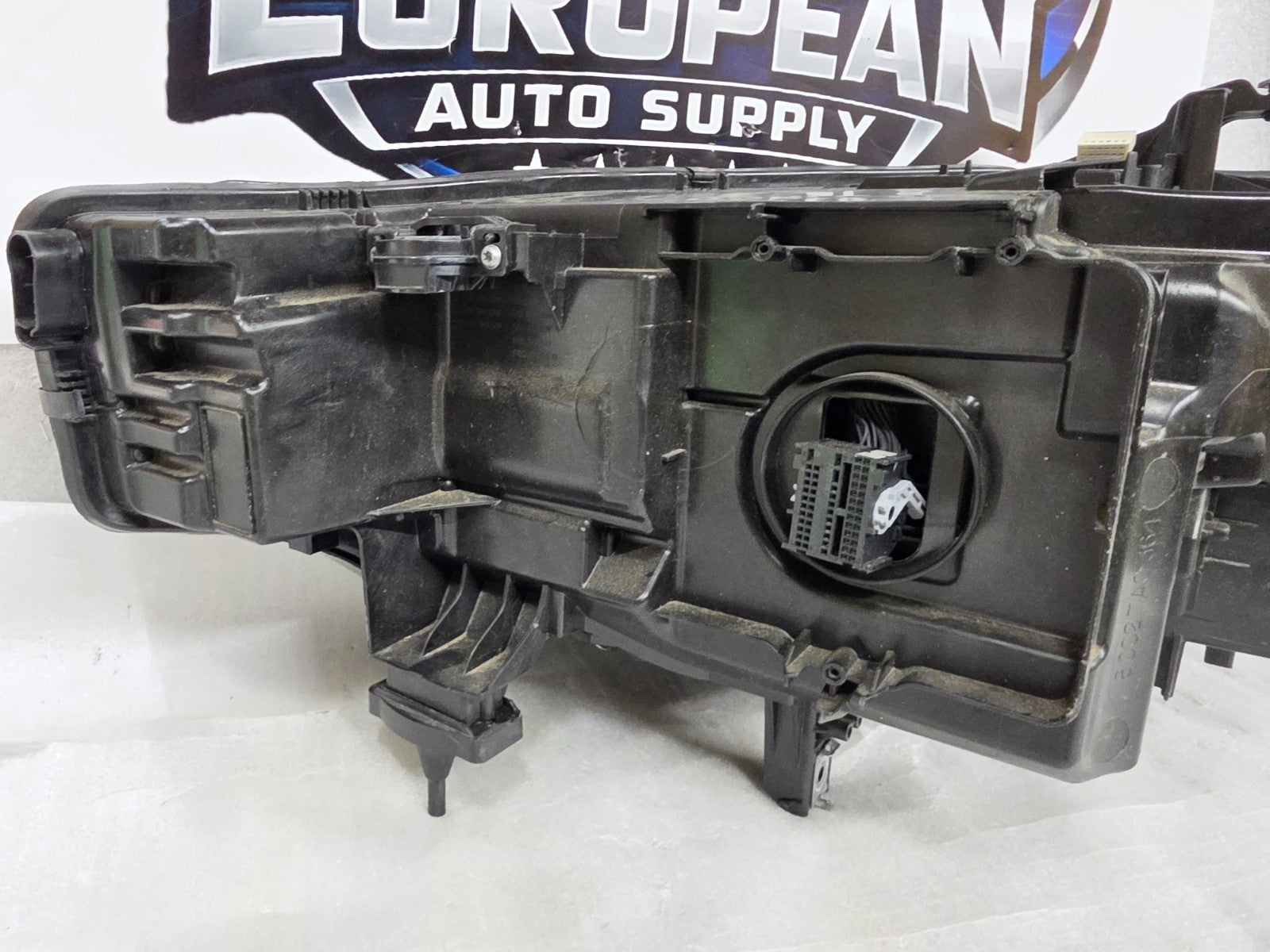 2019-2022 BMW X7 G07 FULL LED RIGHT PASSENGER SIDE HEADLIGHT OEM 63119852952